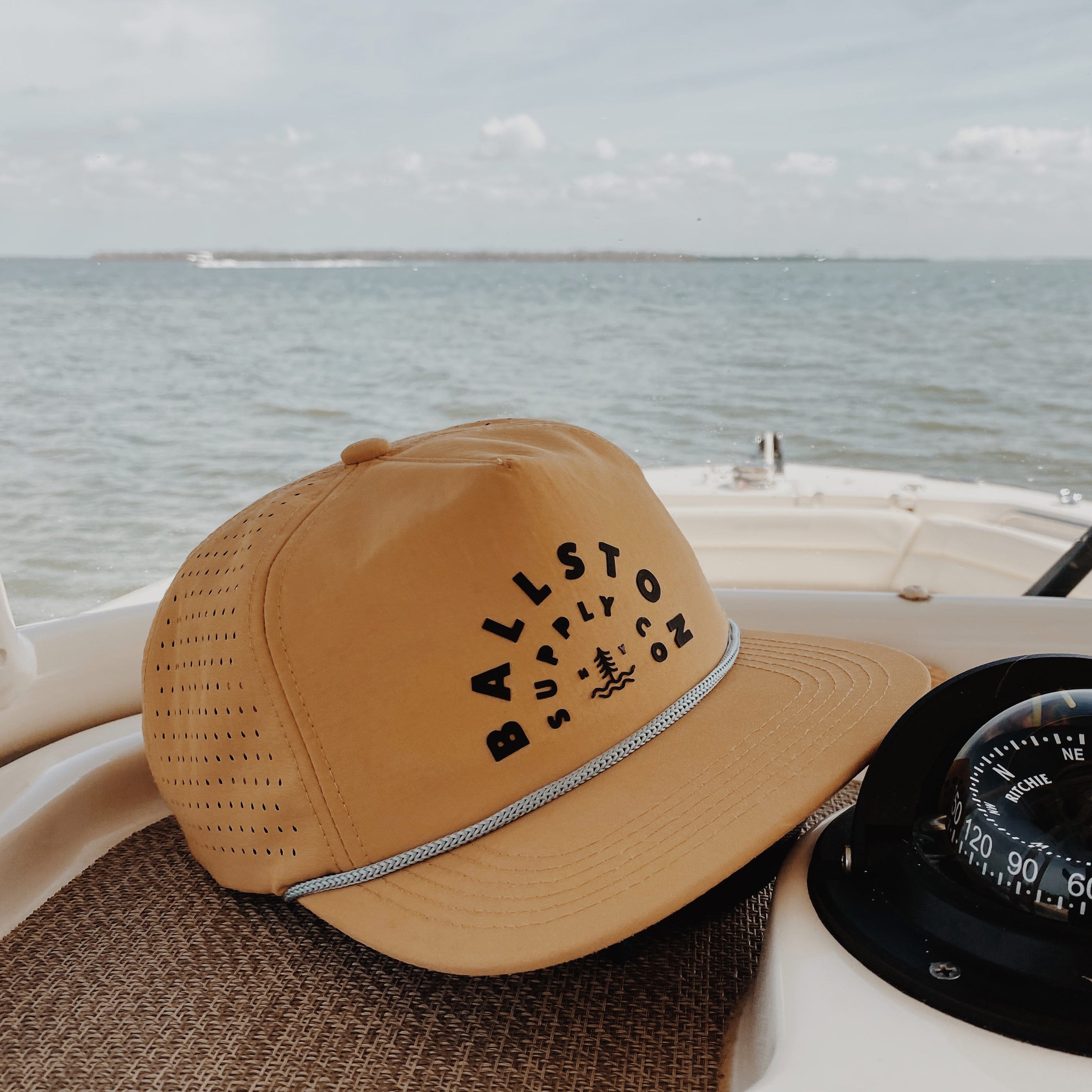 Water & Woods Hat